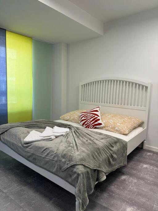 Sleepsoon 4 Nord Apartment Köln Ngoại thất bức ảnh